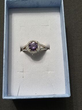 Estate - Gold Tone - Halo Ring with Purple Gem - Item 304